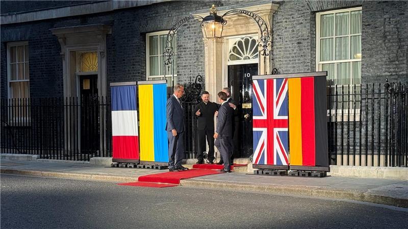 Europäische Solidarität für die Ukraine in London.