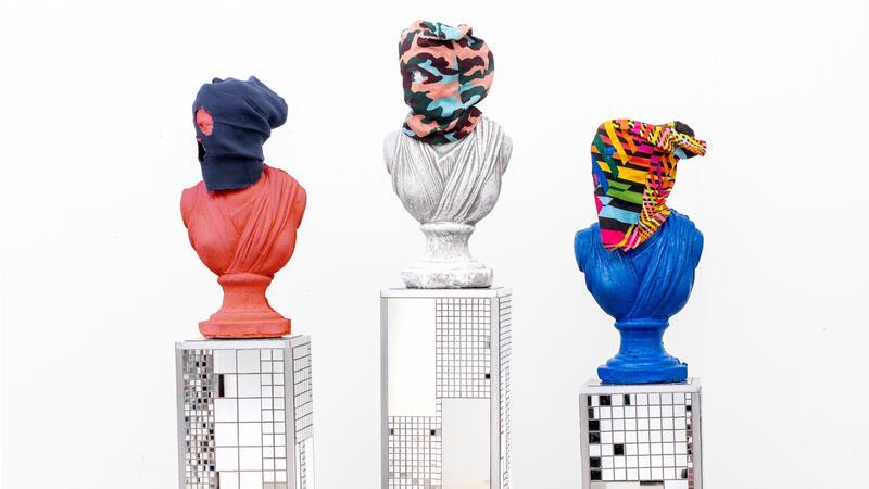 „Everybody Can Be Pussy Riot“ (2019) von Marinella Senatore.