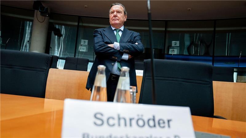 Gerhard Schröder per Video Zeuge im Untersuchungsausschuss Ex-Kanzler Gerhard Schröder soll per Video zugeschaltet werden. (Archivbild)