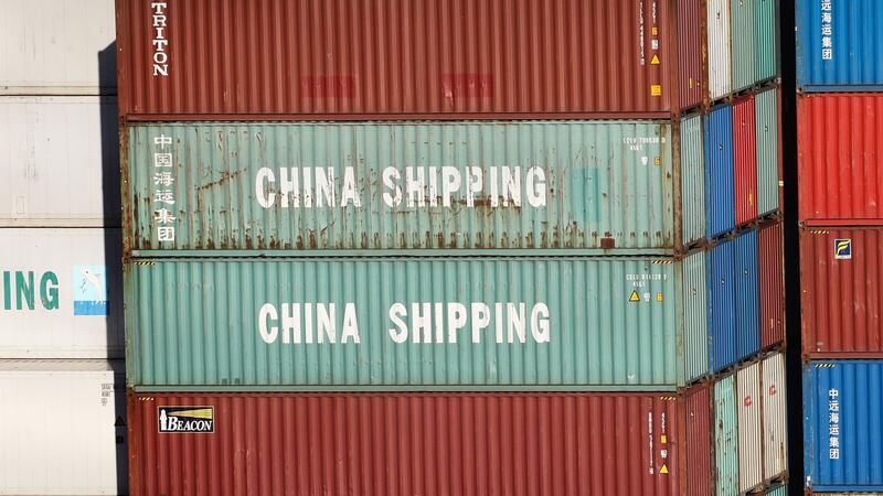 Experten schließen nicht aus, dass China nach acht Jahren in Folge in diesem Jahr seine Stellung als Deutschlands wichtigster Handelspartner an die USA verlieren könnte.