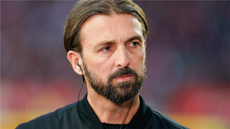 FCK-Sportchef Thomas Hengen droht mit Konsequenzen bei Fehlverhalten von Fans 