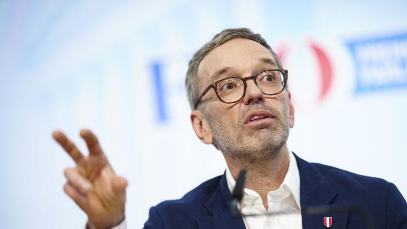 Grüne in Österreich sehen FPÖ als Helfer Russlands FPÖ-Chef und ehemaliger Innenminister Österreichts: Herbert Kickl.