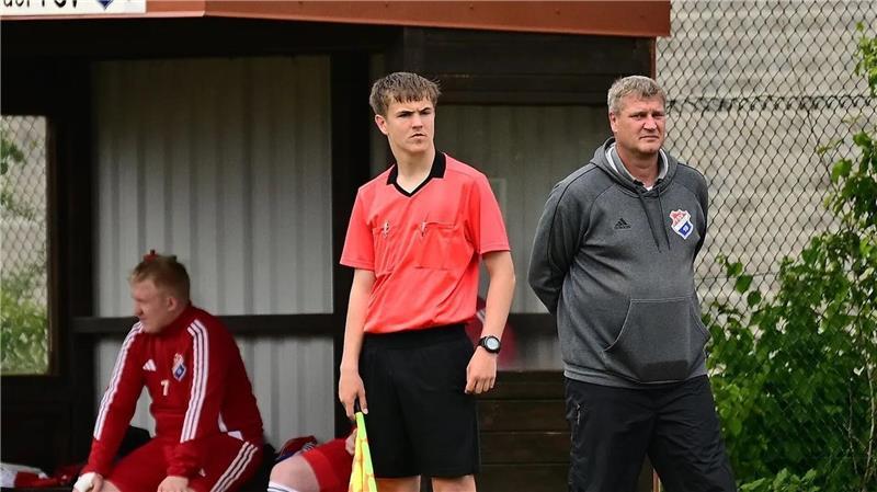 Die Bliedersdorfer müssen sich ihr verlorenes Glück zurückerobern FSV-Trainer Rainer Rambow befürchtete eine schwierige Saison.