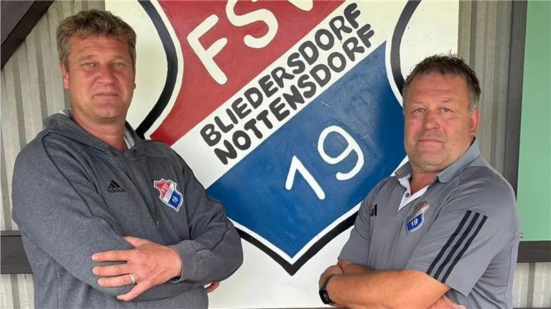 FSV-Trainer Rainer Rambow (links) wird in der kommenden Saison von Andre Stein unterstützt.