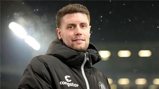 Fabian Hürzeler beendete die Hinrunde mit St. Pauli auf dem zweiten Platz.