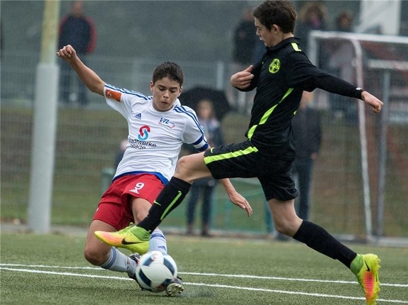 Fabio-Ramin Hassunizadeh traf einmal mehr für die U 15 des VfL Güldenstern Stade. Foto Struwe (Archiv)