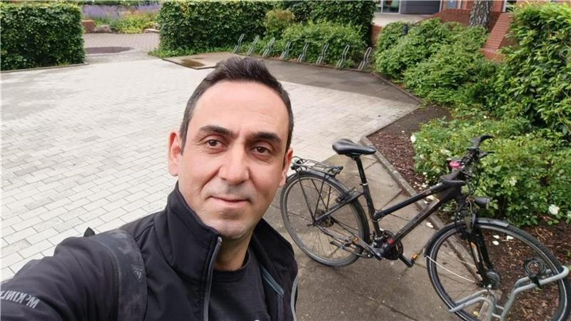 Integration gelungen - und abgeschoben: Warum Ali Razavi gehen musste Facharbeiter Ali Razavi (Foto) wurde nach Griechenland abgeschoben. Kollegen und Arbeitgeber sind entsetzt.