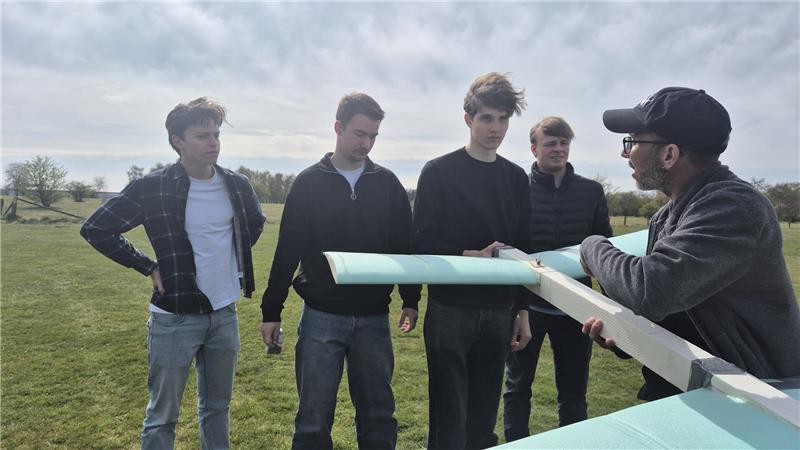 Fachsimpeln nach dem Totalcrash.
