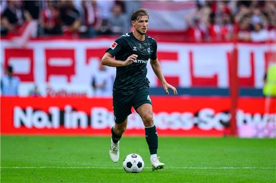 Fällt beim SV Werder weiter aus: Verteidiger Niklas Stark. Foto: dpa