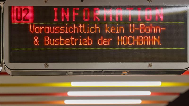 Fahrgäste müssen am Sonnabend auf Alternativen umsteigen.