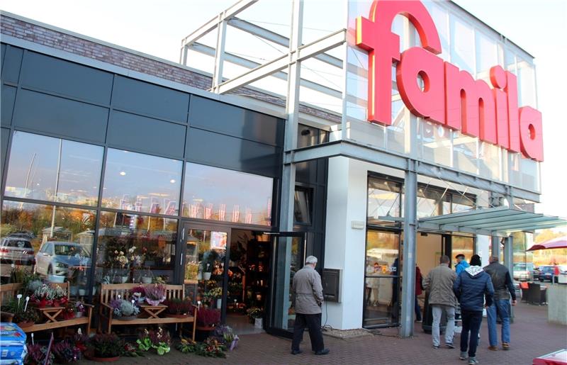 Famila – hier der neue Markt vor den Toren der Stadt Buchholz – bleibt in Neu Wulmstorf umstritten. Foto Michaelis