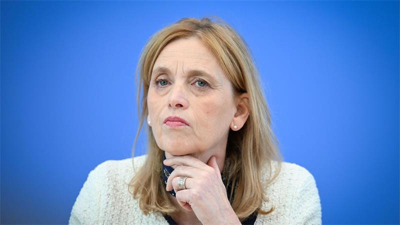 Familienministerin Prien muss in ihrem Etat sparen. (Archivbild)