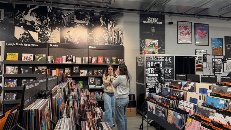 Fans durften in die neue Single von Harry Styles reinhören, Journalisten hingegen durften sie dabei nur beobachten. (Archivbild)