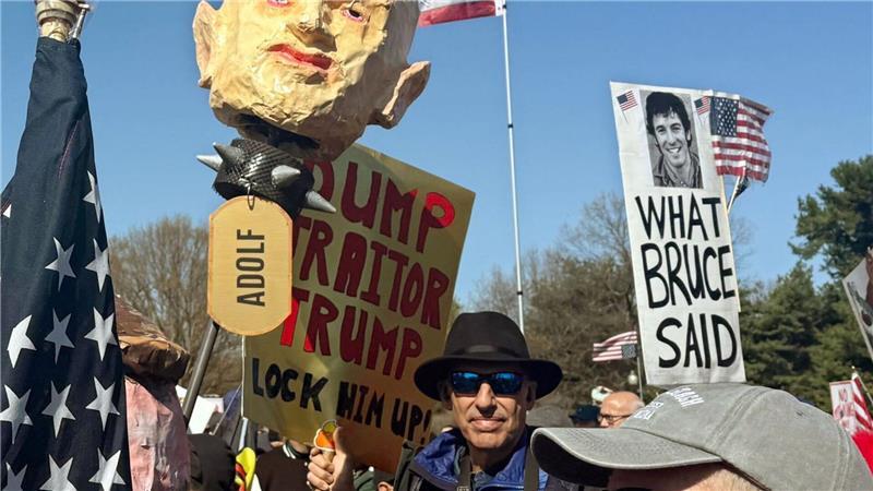 Faschismusvorwurf gegen die Trump-Regierung.