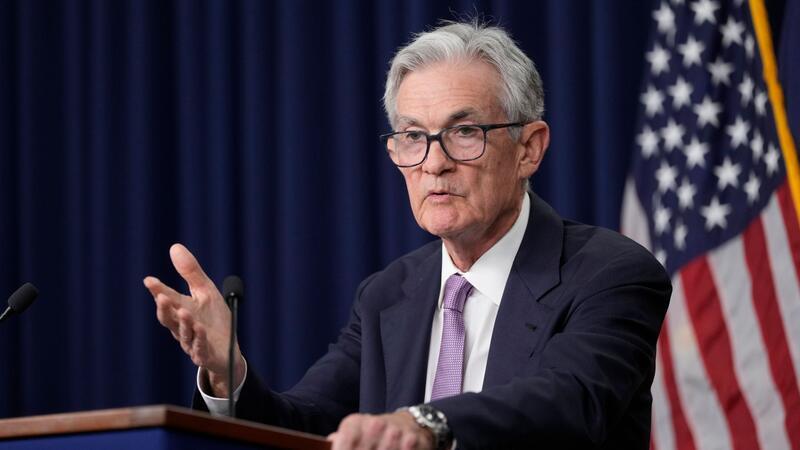 Fed geht „in die Vollen“: US-Notenbank setzt auf Zinssenkung Fed-Chef Powell betont die Unabhängigkeit der US-Notenbank.
