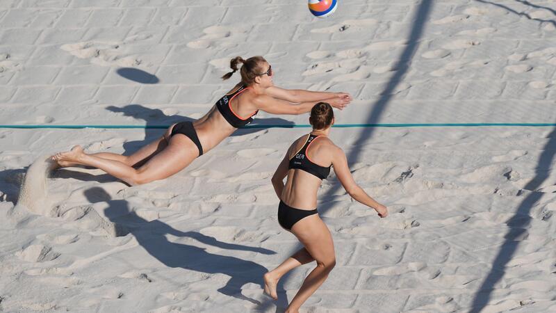 Favoriten bei deutscher Meisterschaft auf Titelkurs Feiern souveräne Siege: Svenja Müller und Cinja Tillmann.