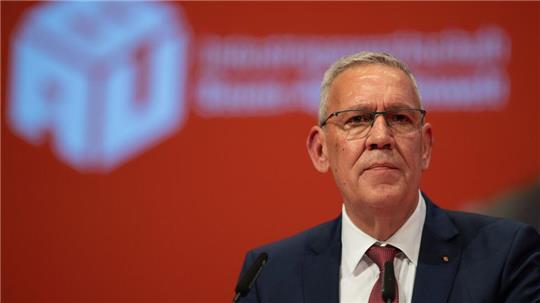 Feiger kann sich vorstellen, Beschäftigten mehr freie Tage anzubieten.