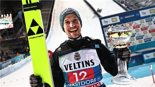 Felix Hoffmann darf doch noch über einen Podestplatz jubeln. 