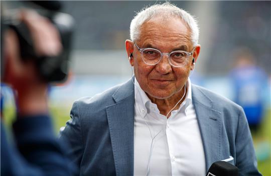 Felix Magath gehört zu den Chefkritikern des deutschen Fußballs. Seine Ernennung zum Bundestrainer wäre eine Riesenüberraschung. Foto: Andreas Gora/dpa