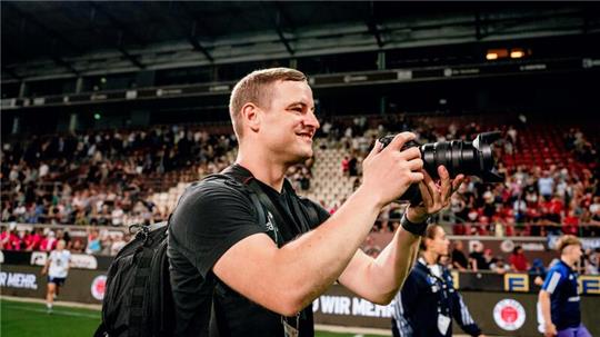 Felix Schlikis versucht, sich von anderen Fotografen abzuheben.