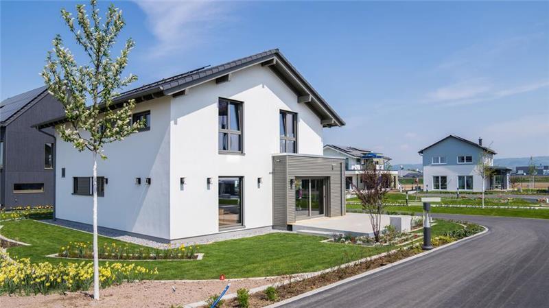 Fertighäuser im Schwarzwald.