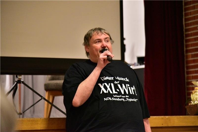 Pleiten, Pech und Pannen: Der XXL-Wirt plaudert aus dem Nähkästchen Festhallenwirt Dieter Murck bittet um Unterstützung bei einer Petition des Gaststättenverbandes zur Mehrwertsteuerreform.