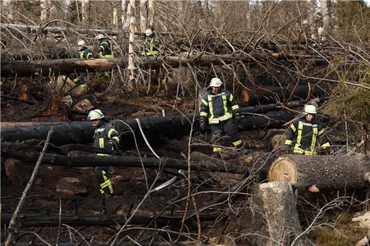 Feuer gelöscht, Menschen sicher: Warum es am Brocken zum Großbrand kam, ist weiterhin unklar.
