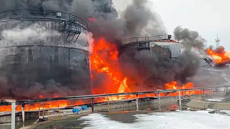 Feuer in Öllagern im russischen Klintsy im Januar diesen Jahres.