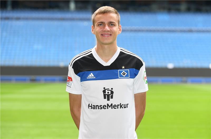 HSV-Flop wechselt zum Aufstiegskonkurrenten Filip Bilbija kam lediglich auf 13 Kurzeinsätze beim HSV. Foto: dpa