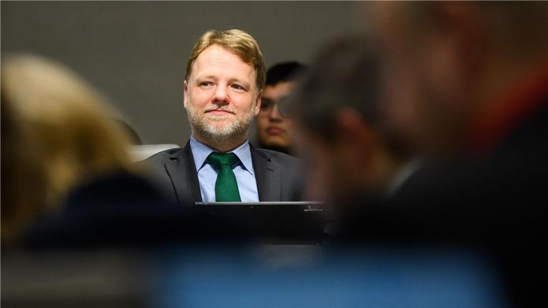 Finanzminister Heere rechnet mit einer baldigen Entscheidung des Kabinetts. (Archivbild)