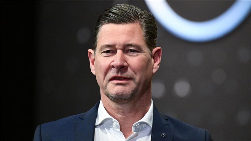 Gewinn bei Mercedes gesunken - Pkw-Sparte schwächelt weiter Finanzvorstand Harald Wilhelm: „Mehr Dynamik im zweiten Halbjahr.“ (Archivbild)