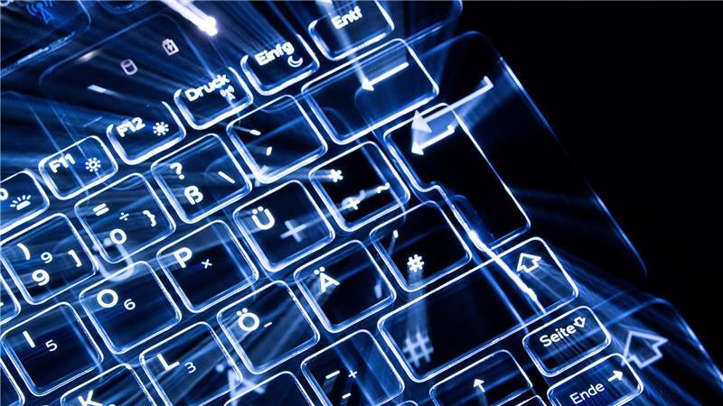 Firmen und Organisationen aus Deutschland sind besonders stark von der Sicherheitslücke bei Microsoft betroffen. (Archivbild)
