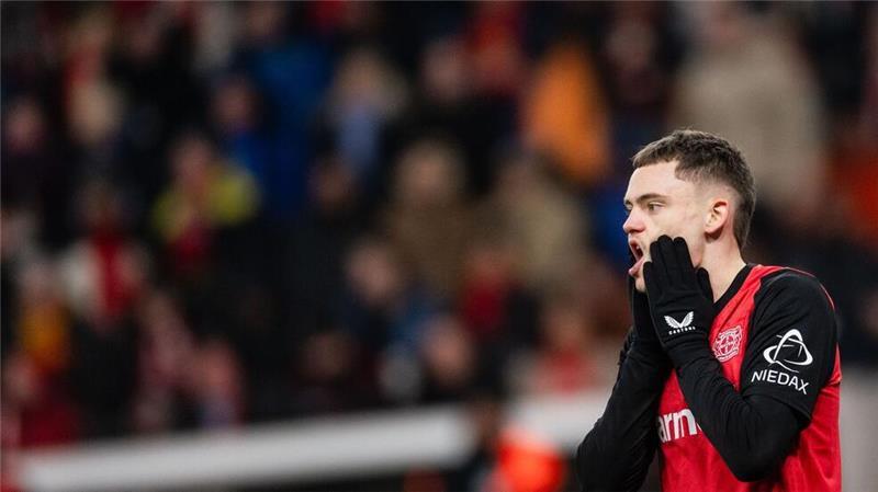 Von Leverkusen dominiert: Bayerns Meisterstück mit Makel Florian Wirtz kann nicht fassen, dass Bayer Leverkusen trotz drückenden Dominanz nicht gewann.
