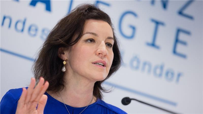 Forschungsministerin Dorothee Bär nennt die neuen Vorgaben für Harvard „fatal“. (Archivbild)