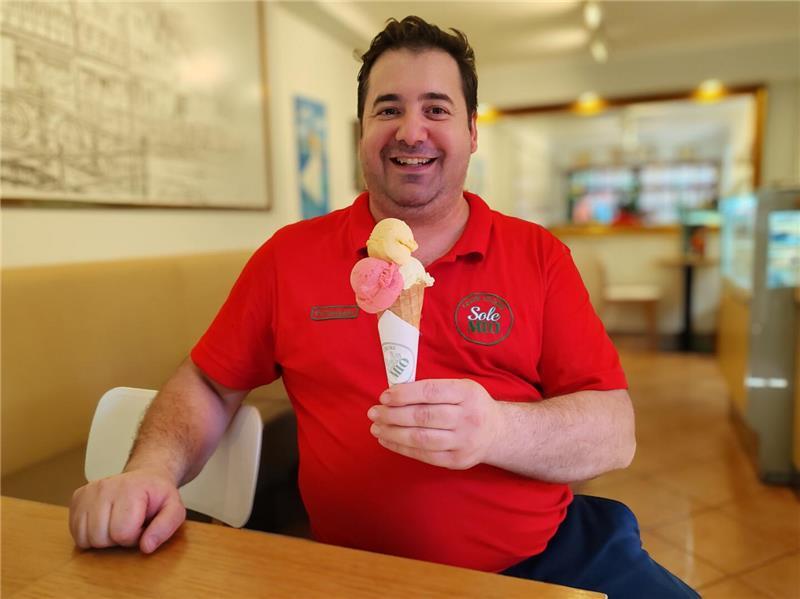 Fortunato Da Silva Coelho im Caffé Crème SoleMio in Buxtehude (Archivbild).