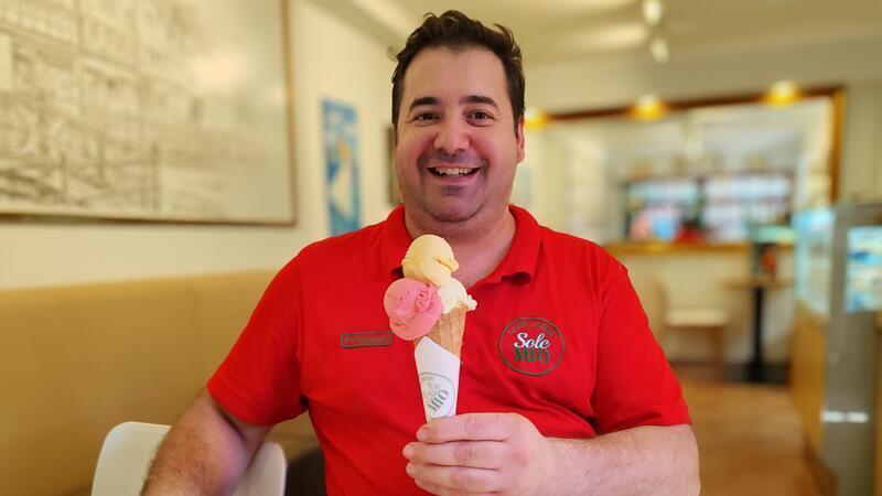 Fortunato Da Silva Coelho im Caffé Crème SoleMio in Buxtehude.