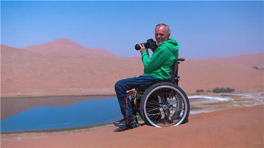 Fotojournalist und Buchautor Andreas Pröve präsentiert eine Multivisionsshow von seinen Reisen.