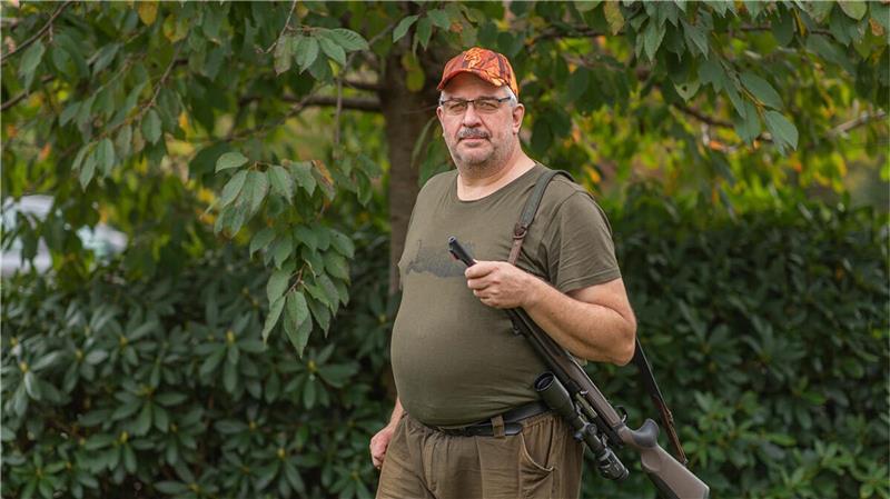 Wildfleisch vom Jäger um die Ecke? Eine App macht‘s möglich Frank Baßner, Jäger aus Ankelohe.