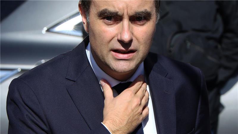 Frankreichs zurückgetretener Premierminister Lecornu soll bis Mittwochabend einen Ausweg aus der Regierungskrise finden.