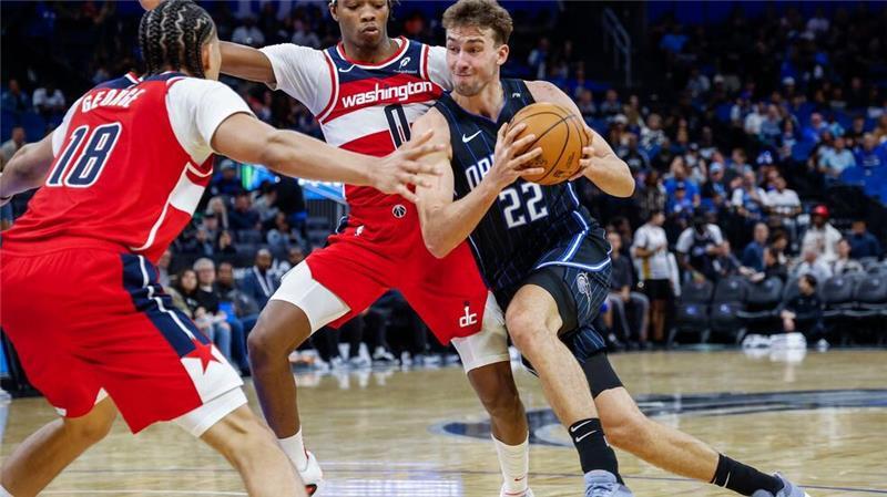 NBA: Zweiter Sieg in Serie für Wagner-Brüder und Orlando Franz Wagner (r.) kommt immer besser in Fahrt.