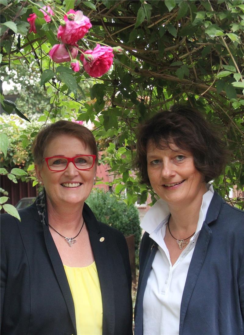 Frauen-Power aus dem Landkreis im Doppelpack: Sandra Lemmermann (rechts) und Dörthe Neumann engagieren sich ehrenamtlich im Landesvorstand der Landfrauen in Hannover. Foto Klempow