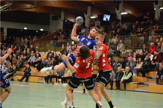 Fredenbecks Rückraumspieler Daniel Sharnikau traf gegen Stralsund sieben Mal. Foto: Potreck