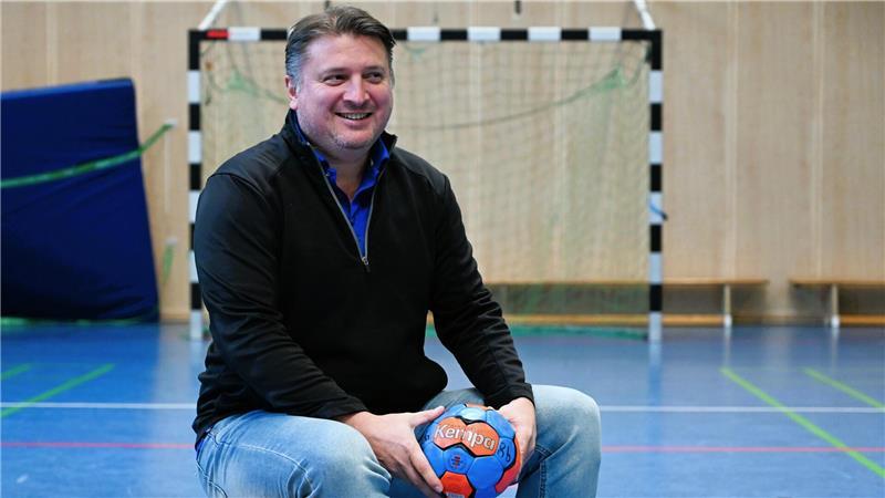 Formstarker VfL: Was der Coach in der Vorbereitung anders gemacht hat Fredenbecks Trainer Matthias Steinkamp ist bisher sehr zufrieden.