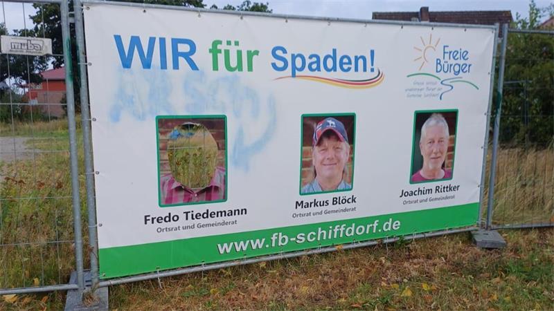 Fredo Tiedemann von den Freien Bürgern ist derzeit Zielscheibe diverser Angriffe.
