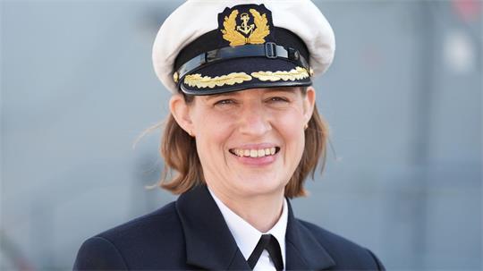 Fregattenkapitän Inka von Puttkamer, die erste Frau, die einen Kampfverband der Marine führte, übergibt nach zweieinhalb Jahren an ihren Nachfolger. (Archivbild)