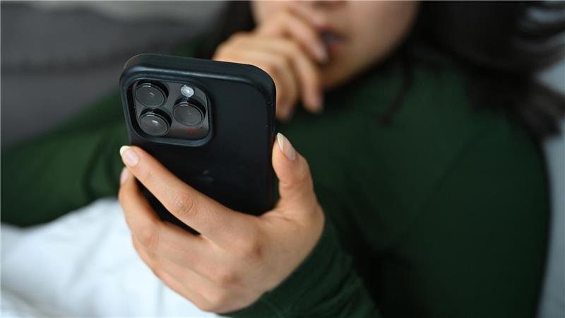 Freizügige Aufnahmen mit jemandem geteilt, die Sie jetzt bereuen? Unter Umständen können Sie auf eine Löschung bestehen. 