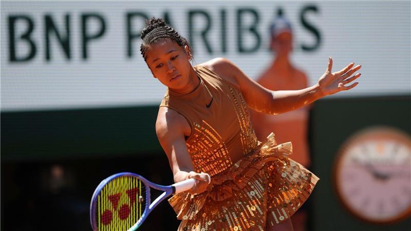 French Open: Naomi Osaka glänzt im Glitzer-Dress beim Aufwärmen gegen Siegemund