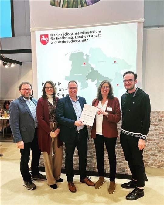 Freuen sich über die Anerkennung: Lienhard Varoga (von links), Ute Kück, Matthias Hartlef, Karin Beckmann und Edgar Rot.
