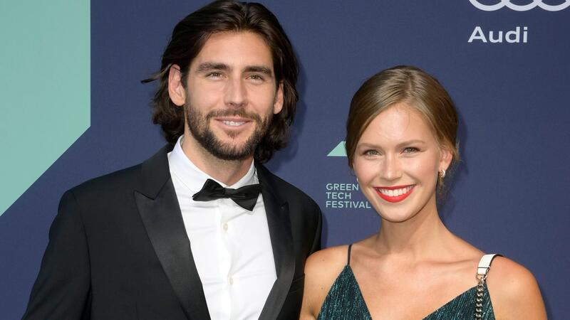 Alvaro Soler und Melanie Kroll freuen sich über Nachwuchs Freuen sich über ihr erstes Baby: Alvaro Soler und Melanie Kroll