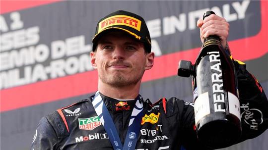 Freut sich nach dem Sieg auf sein Bett und eine Massage: Max Verstappen.